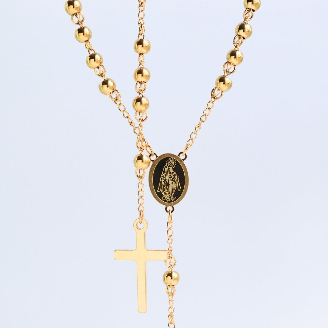 Camándula Mediana – Oro Laminado 18K