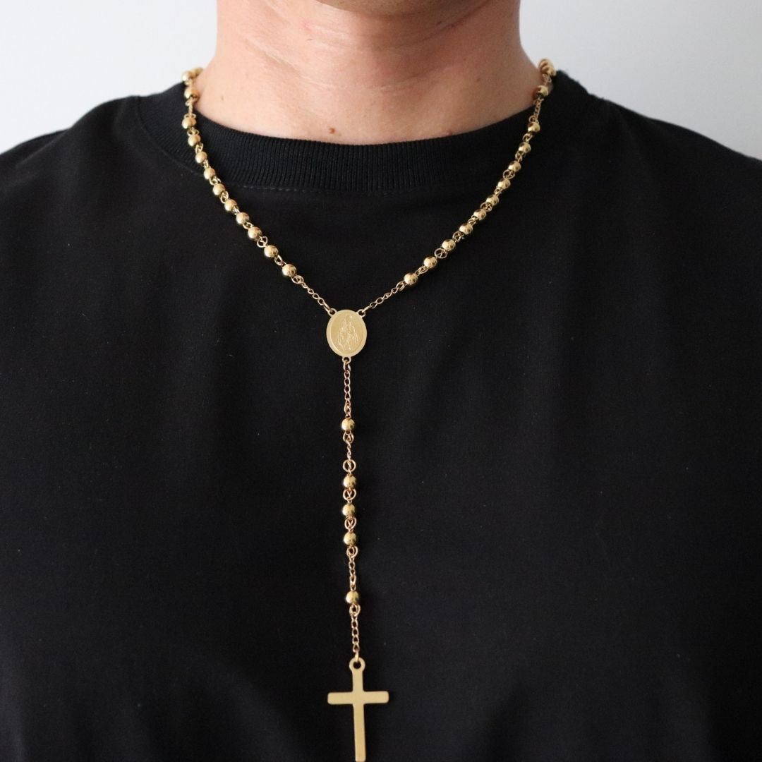 Camándula Mediana – Oro Laminado 18K