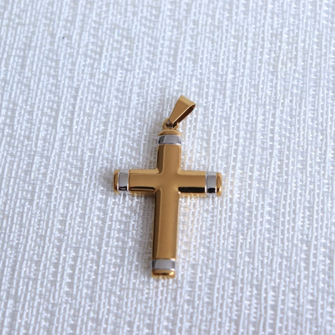 Dije Cruz Clásica Oro laminado18k – Plata