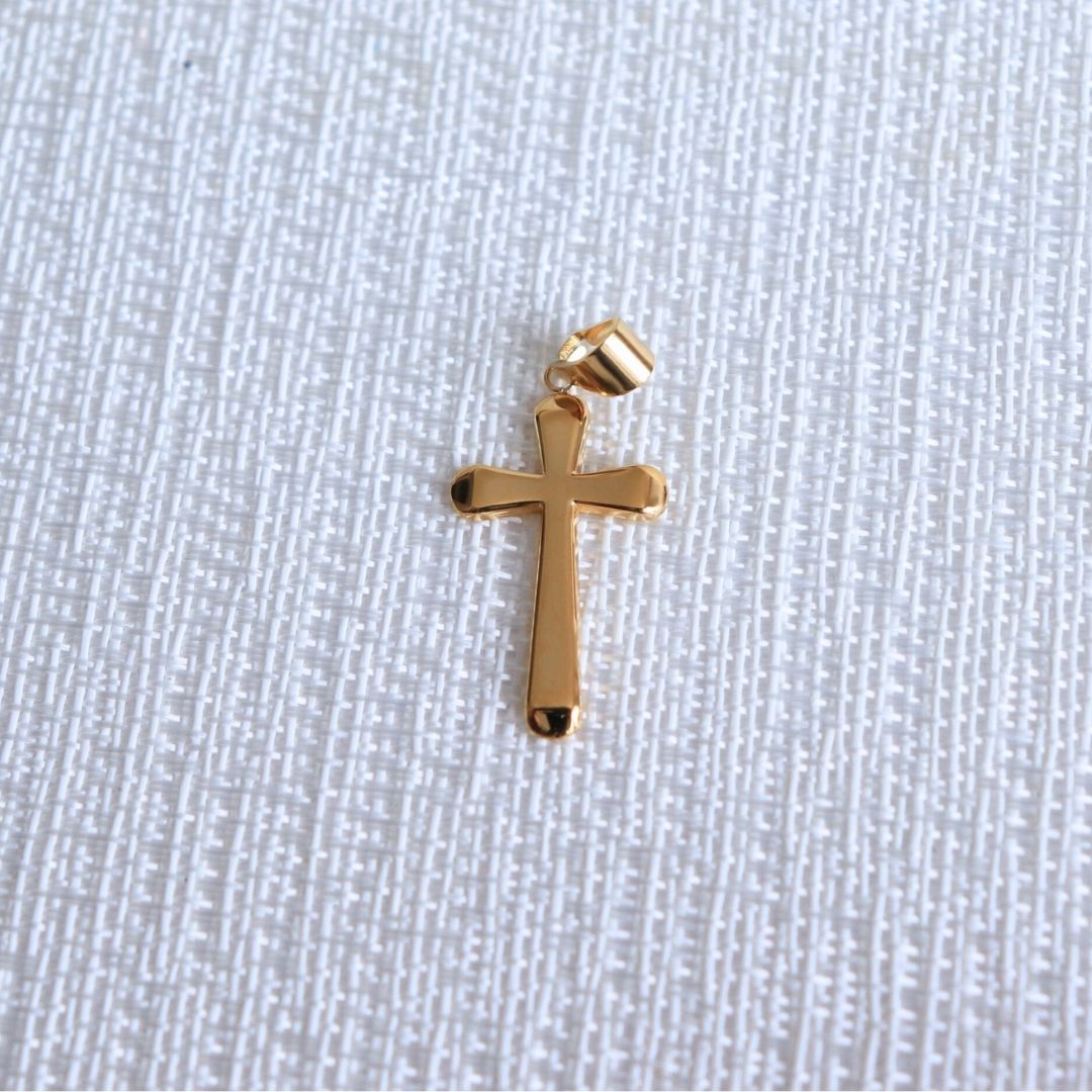 Dije Cruz Clásica – Oro Laminado 18K