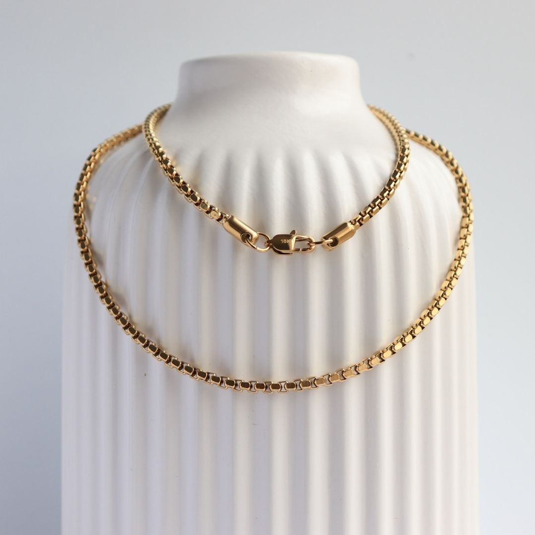 Cadena Veneciana 4 mm – Oro Laminado 18K (65 cm)