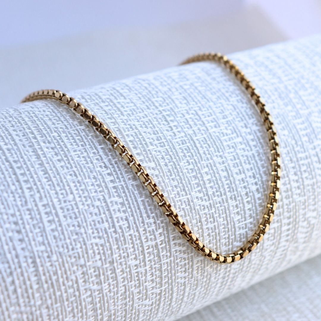 Cadena Veneciana 4 mm – Oro Laminado 18K (65 cm)